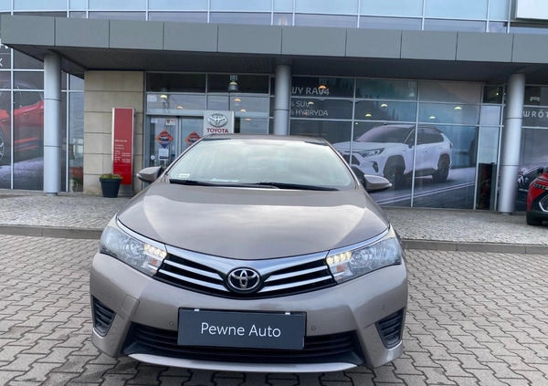 Toyota Corolla cena 53900 przebieg: 72509, rok produkcji 2016 z Kalisz małe 466